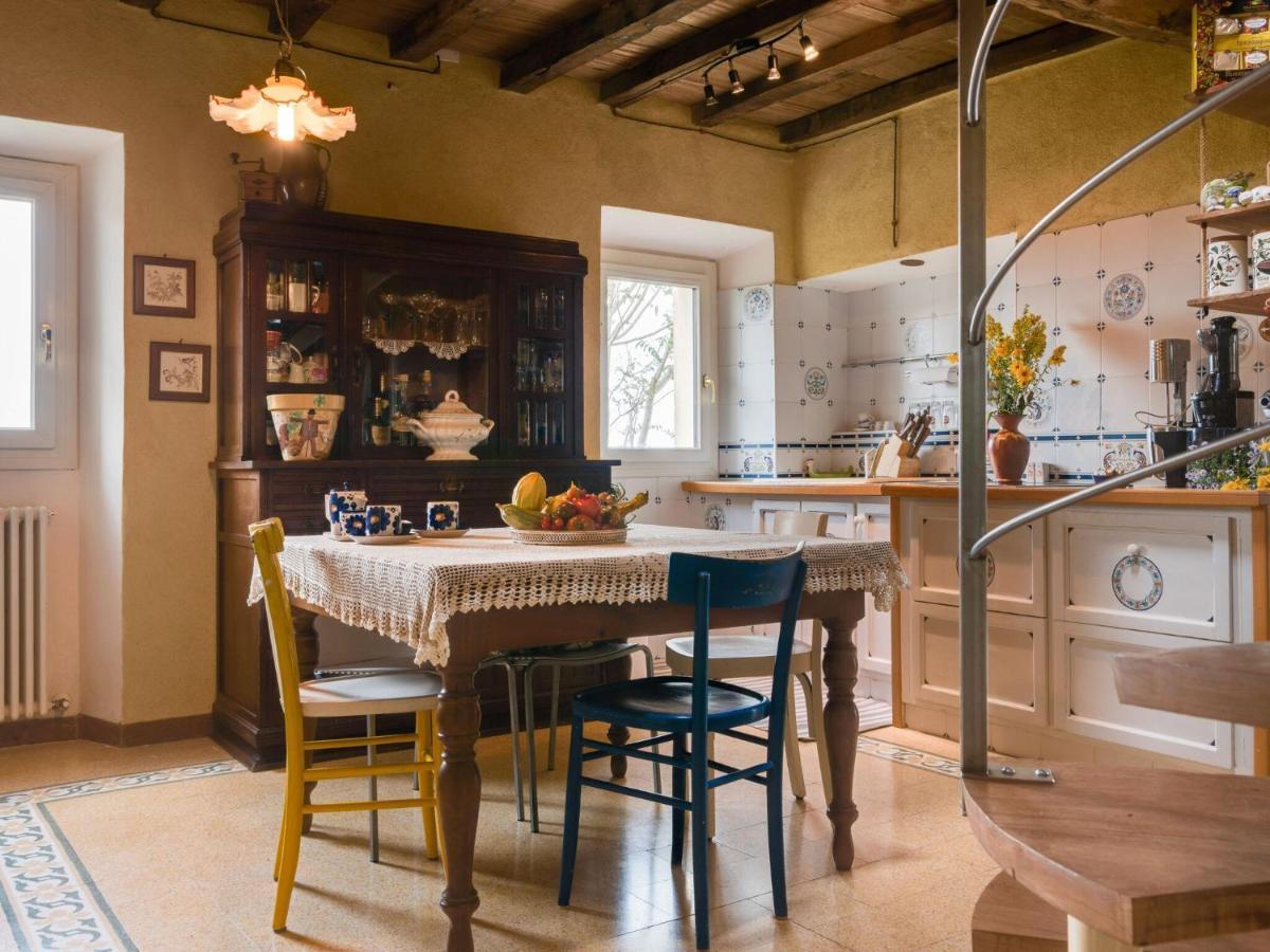 Soulful Holiday Home In Modena Wth Garden Exterior foto